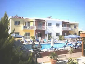 Anais Bay Apartments location